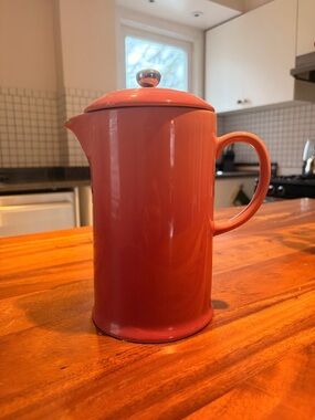 Le Creuset Ceramic French Press Coffee Maker - Coral Red